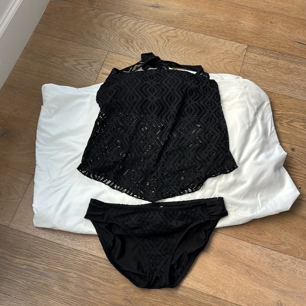 BECCA Just A Peak Tankini